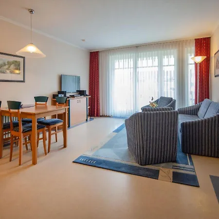 Duenenpark Binz - Klassik Ferienwohnung Mit 1 Schlafzimmer Und Balkon Im Obergeschoss 018 Exterior photo